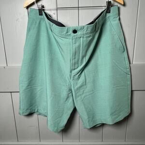 VRST Men's Flat Front Golf Shorts Pale Green Size 42 NEW